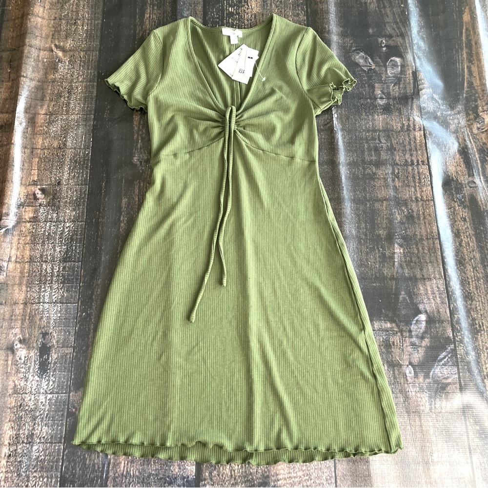 Nordstrom Olive Mayfly Dress ruched V-Neck Front Drawstring Lettuce Hem Size S